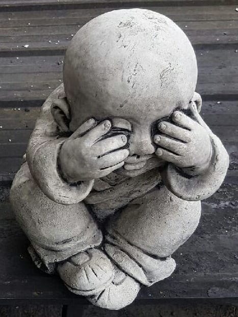 Large Monk No See Concrete