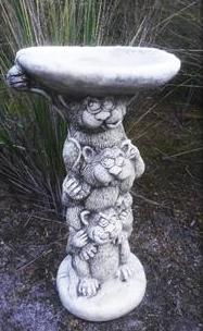 3 Cat Bird Bath Concrete