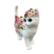 Resin Floral Cat Ornaments PR009N