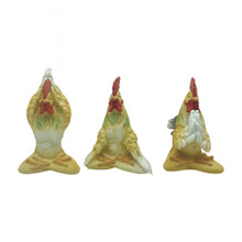 3/A Resin Yoga Chick PR152