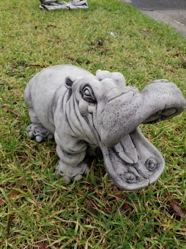 Rhinno with Baby statue