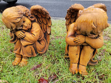 Sitting Angels pair