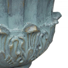 Cameilla Urn And Base Set