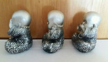 3 Monks Set Black/Silver Fiberglass