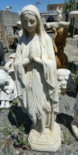 85cm Praying Mary Concrete