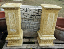 Sqaure Stands or Pedestools Concrete
