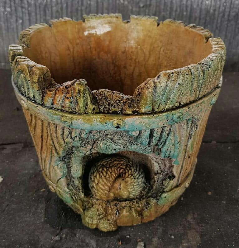 Hedgehog Bucket