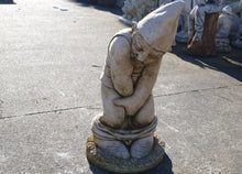 Gnome standing with pants down 48cm