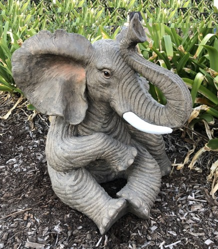 50cm Sitting Elephant Fiberglass