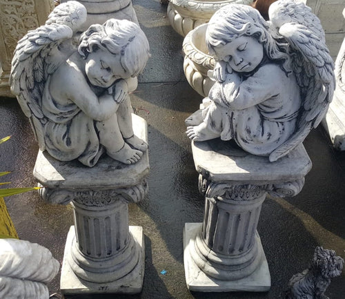 Medium Cherubs With Stands