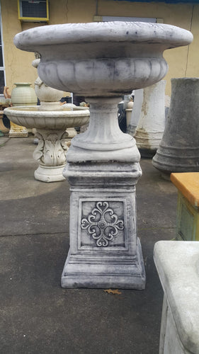 Jefferson Urn With Stand Grey