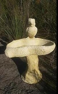 Short Kookaburra Bird Bath Concrete