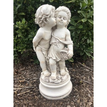 Boy and Girl Kissing (57cm)