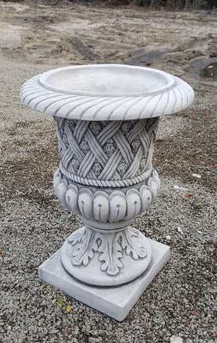 Lattice Rose Urn