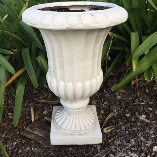 50cm White Urn Fiberglass