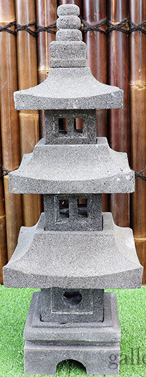 Medium Lava Stone Lantern