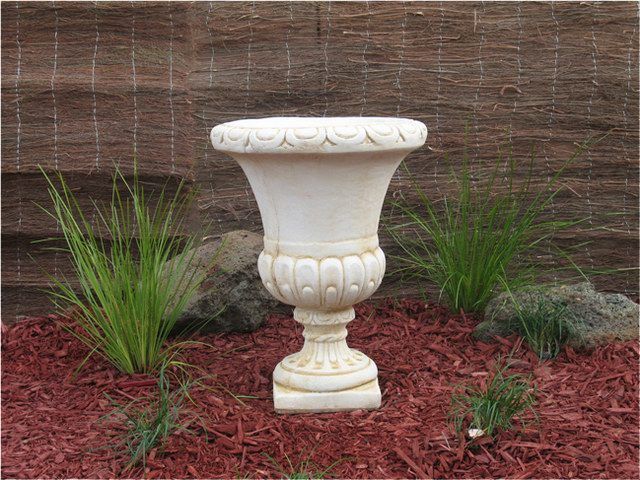 Med Fluted Urn