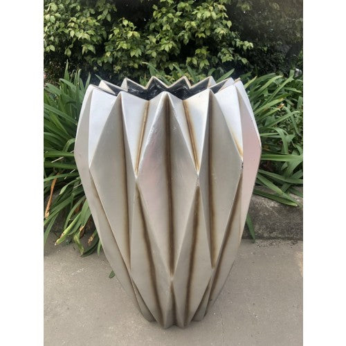 69cm Diamond Vase Silver Fiberglass